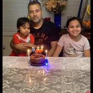 Meet your Posher, Farid